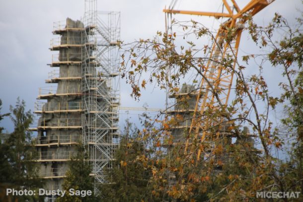 , Disneyland Photo Update – Walls Come Crumbling Down