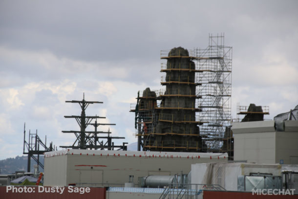 , Disneyland Resort Update – Flying Through Star Wars Land