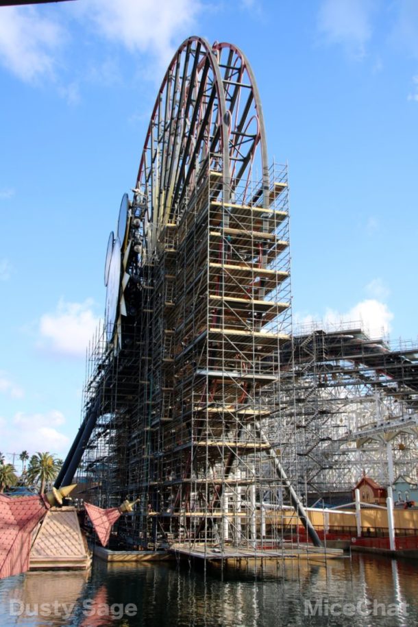 , Disneyland Resort Update – Food & Wine, Construction of New Lands