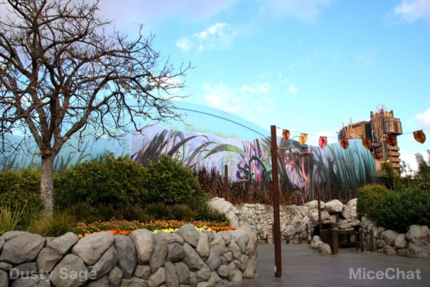 , Disneyland Resort Update – Food & Wine, Construction of New Lands
