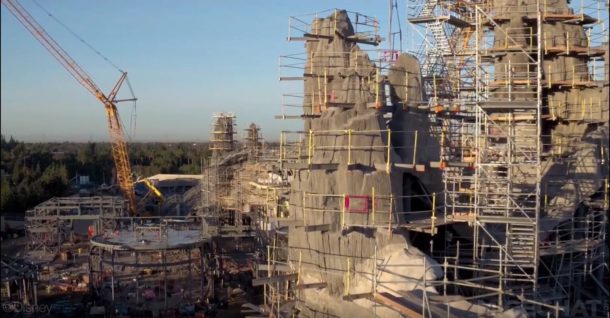 , Disneyland Resort Update – Flying Through Star Wars Land