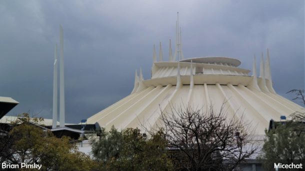 , Disneyland Photo Update: Eggs and Epic Rain