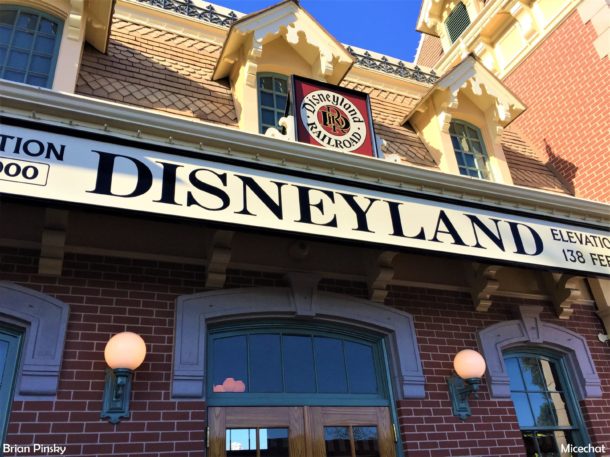 , David Koenig – Disneyland Trolley Tracker