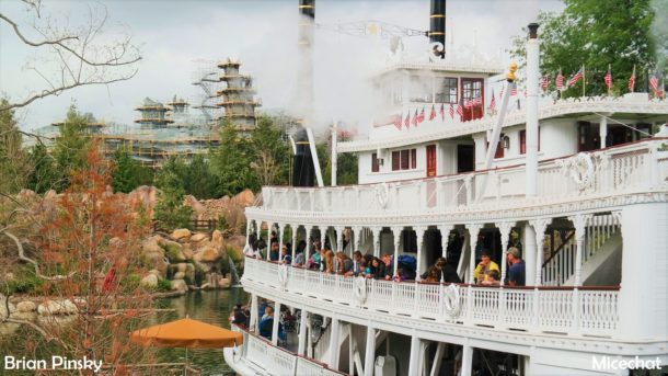 , Disneyland Photo Update: Eggs and Epic Rain