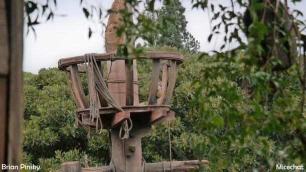 , Disneyland Photo Update: Eggs and Epic Rain