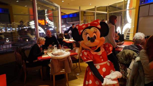 , Disneyland Paris Update: Phantom Manor, Autopia, Caf&eacute; Mickey & More