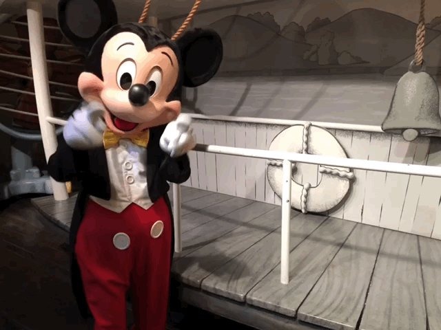 , Disneyland Photo Update – Farewell to the Redhead