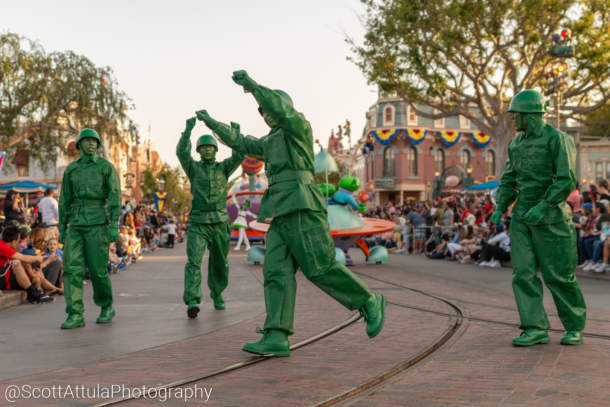, Disneyland Update – Oooooh!