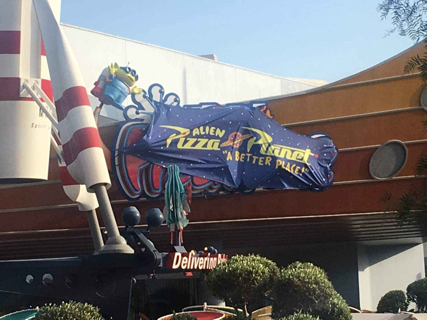 , Exploring Pixar Fest Food and Merchandise
