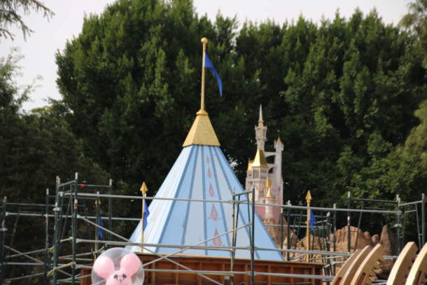, Disneyland Photo Update – Pink is the New Pink