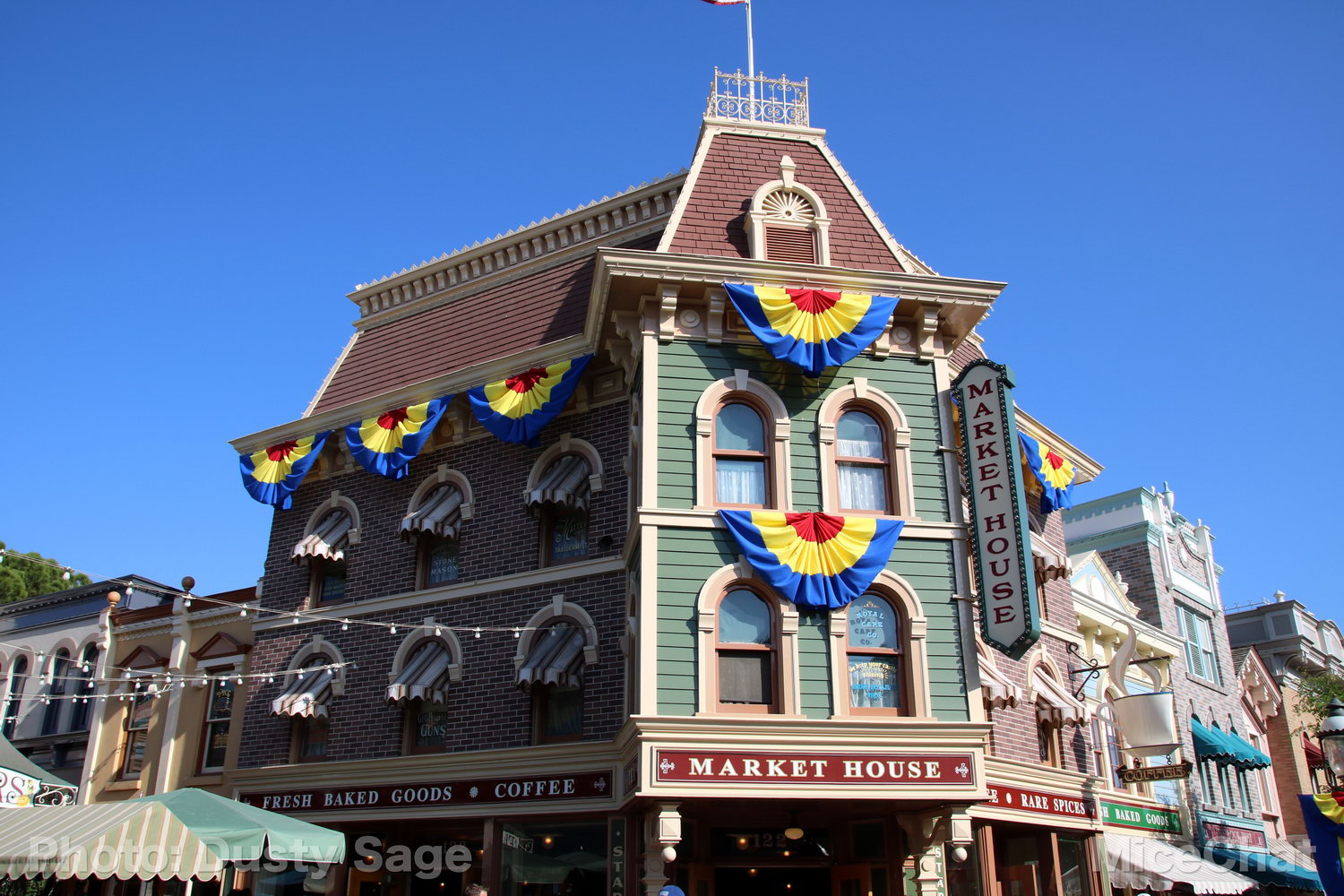 , Disneyland Photo Update – When I See an Elephant Fly