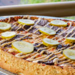 Pixar-Fest_Disneyland_Alien-Pizza-Planet_Cheeseburger-Pizza_110417_06481DN