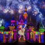 Together-Forever-–-A-Pixar-Nighttime-Spectacular-3_2018_DL.0543