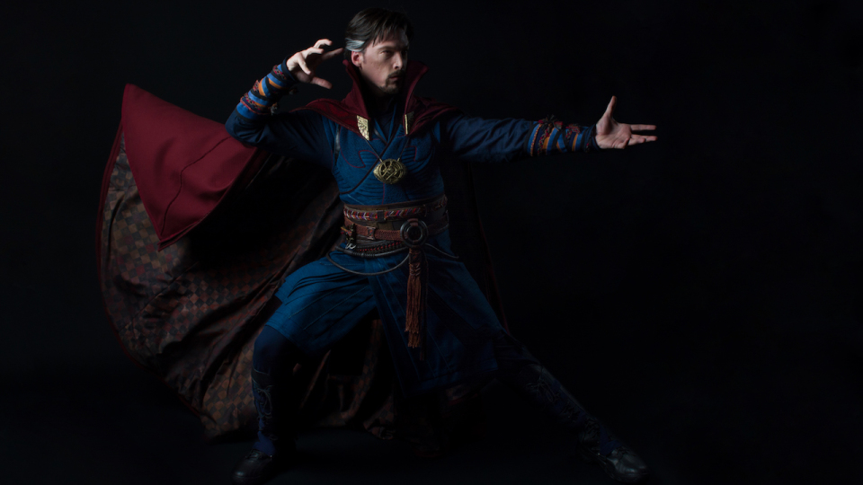 , Fab News: Parties, Previews, Trailers and Toys