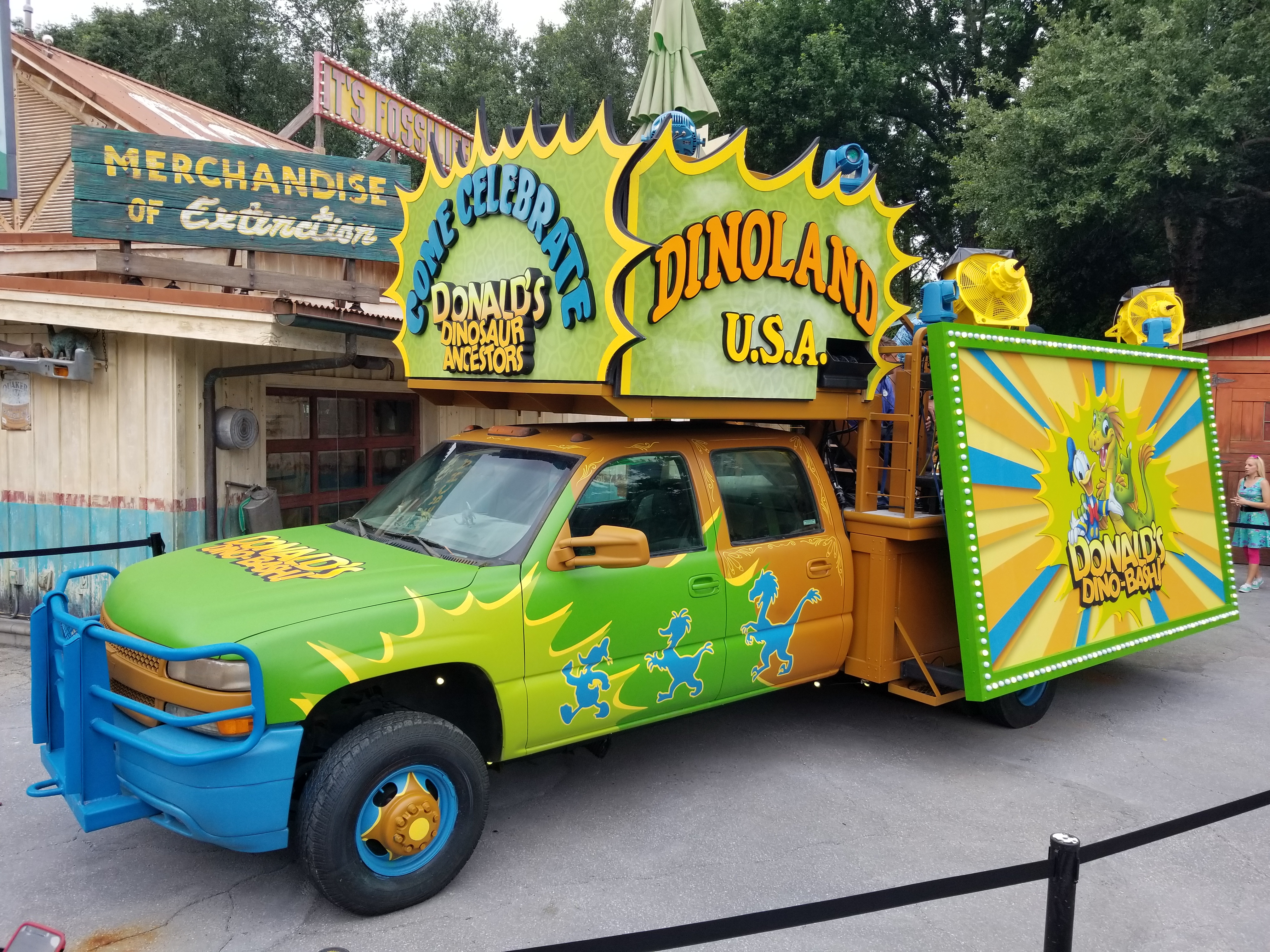 , Donald&#8217;s Dino Bash and Up! A great Bird Adventure Open at Disney&#8217;s Animal Kingdom