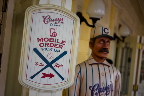 , Dateline Disney World – Magic Kingdom Monorails, Clubs and Cancellations