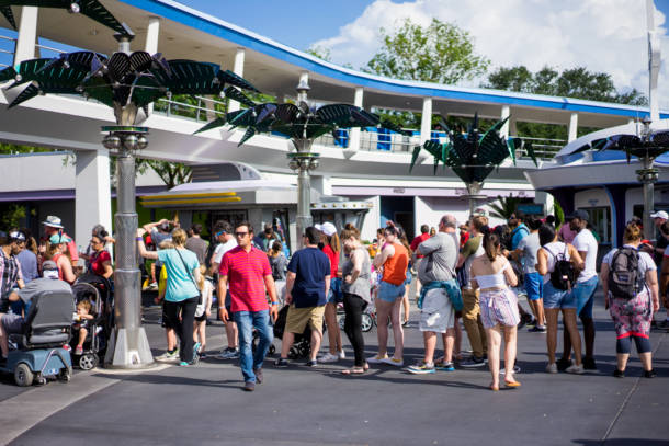 , Dateline Disney World – Magic Kingdom Monorails, Clubs and Cancellations