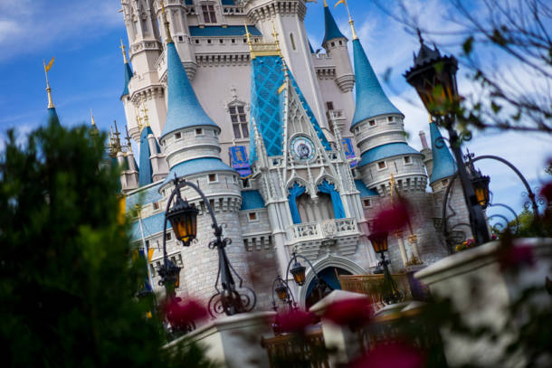 , Dateline Disney World –  Magic Kingdom Monorails, Clubs and Cancellations