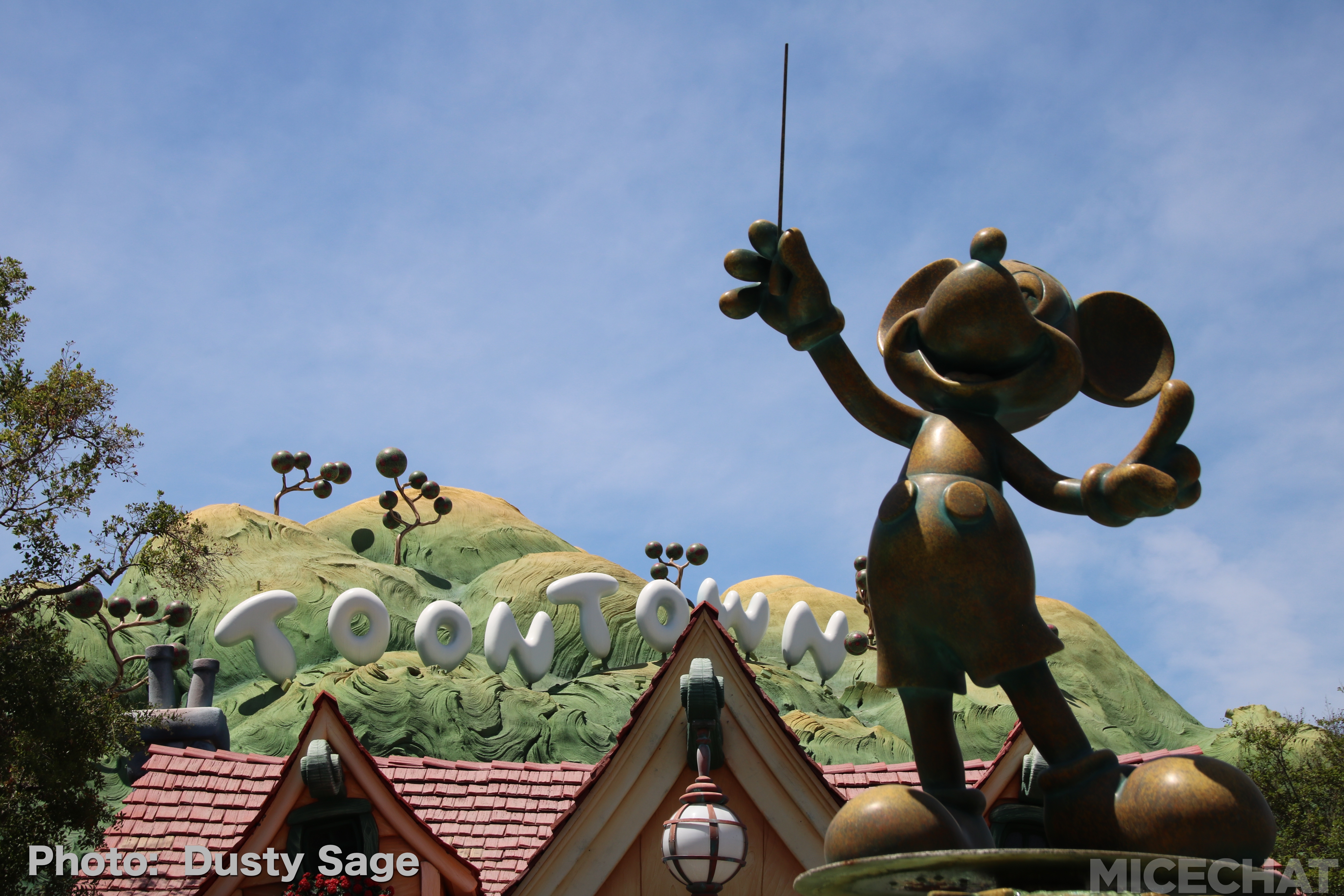 , Disneyland Resort Update – Maintenance, Strollers, and Pixar in the Parks