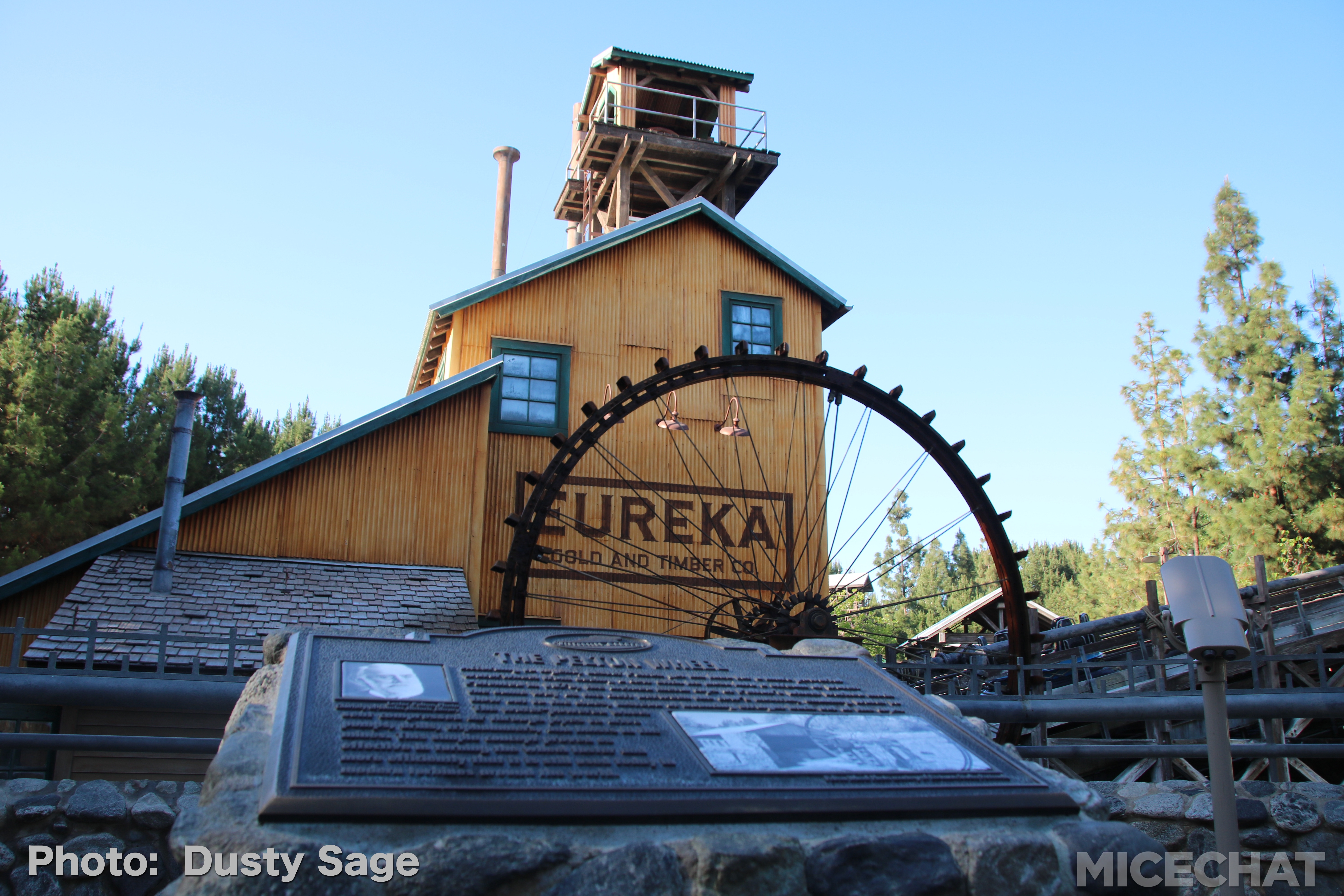 , Disneyland Resort Update – Maintenance, Strollers, and Pixar in the Parks