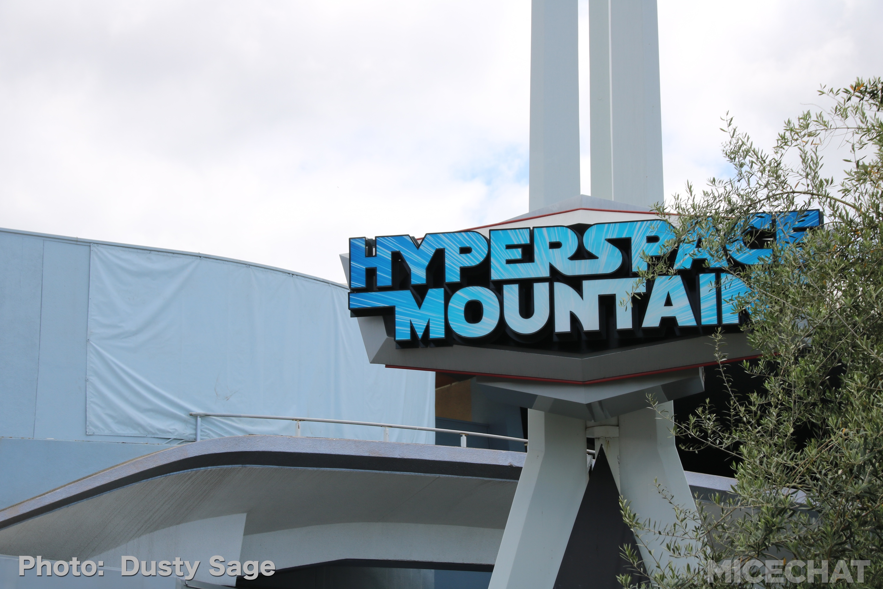 , Disneyland Update – Churro Scam, Galaxy’s Edge, and Cute Baby Animals