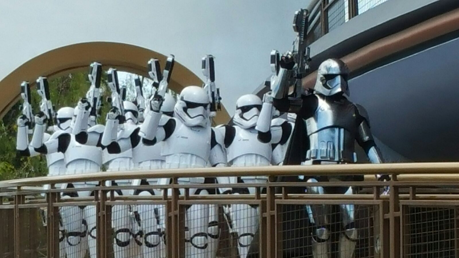 , Disneyland Update – Pirates, PeopleMover, and Hyperspace