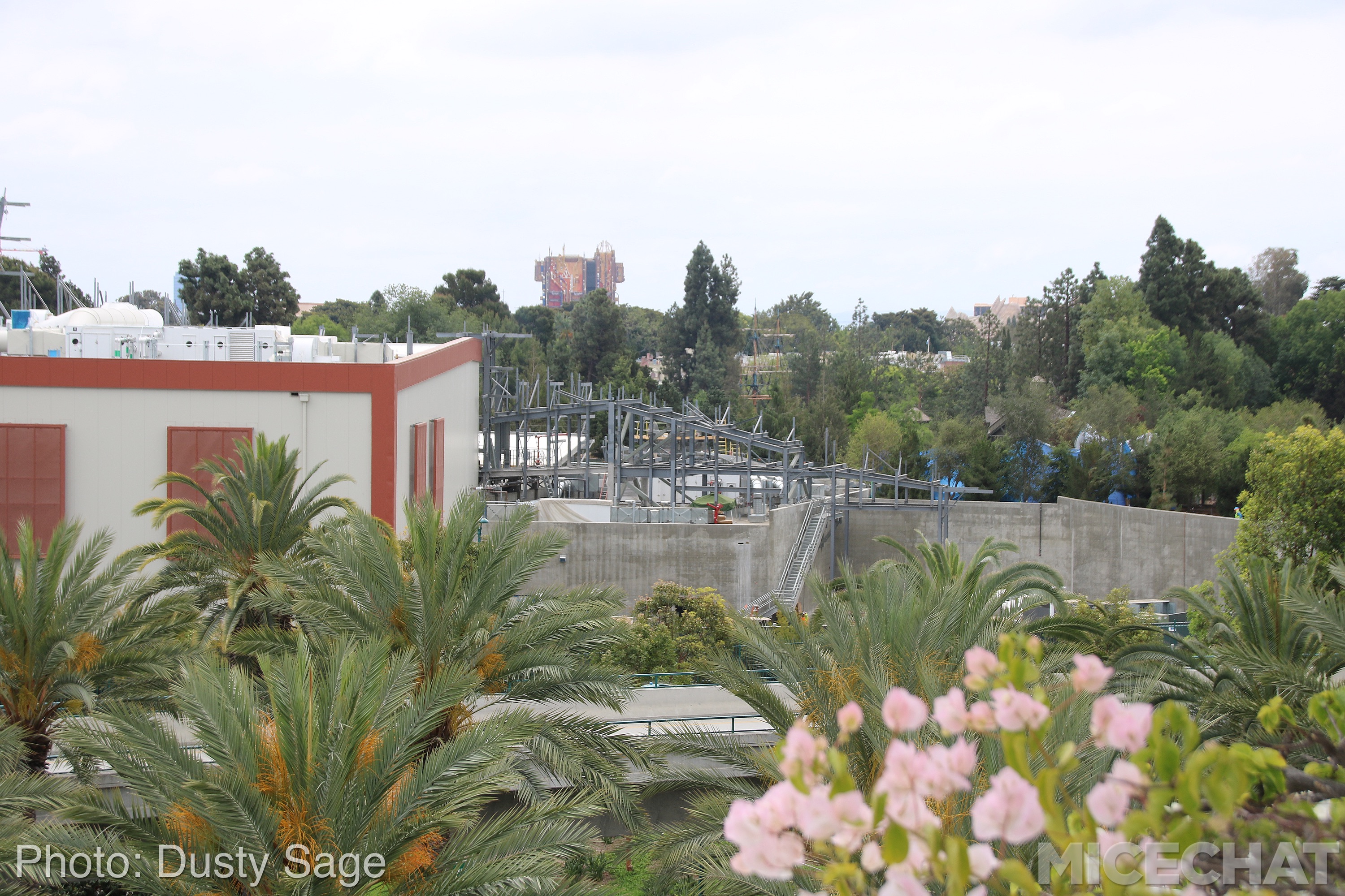 , Disneyland Update &#8211; Hideaway at the Edge of the Incredibles Universe