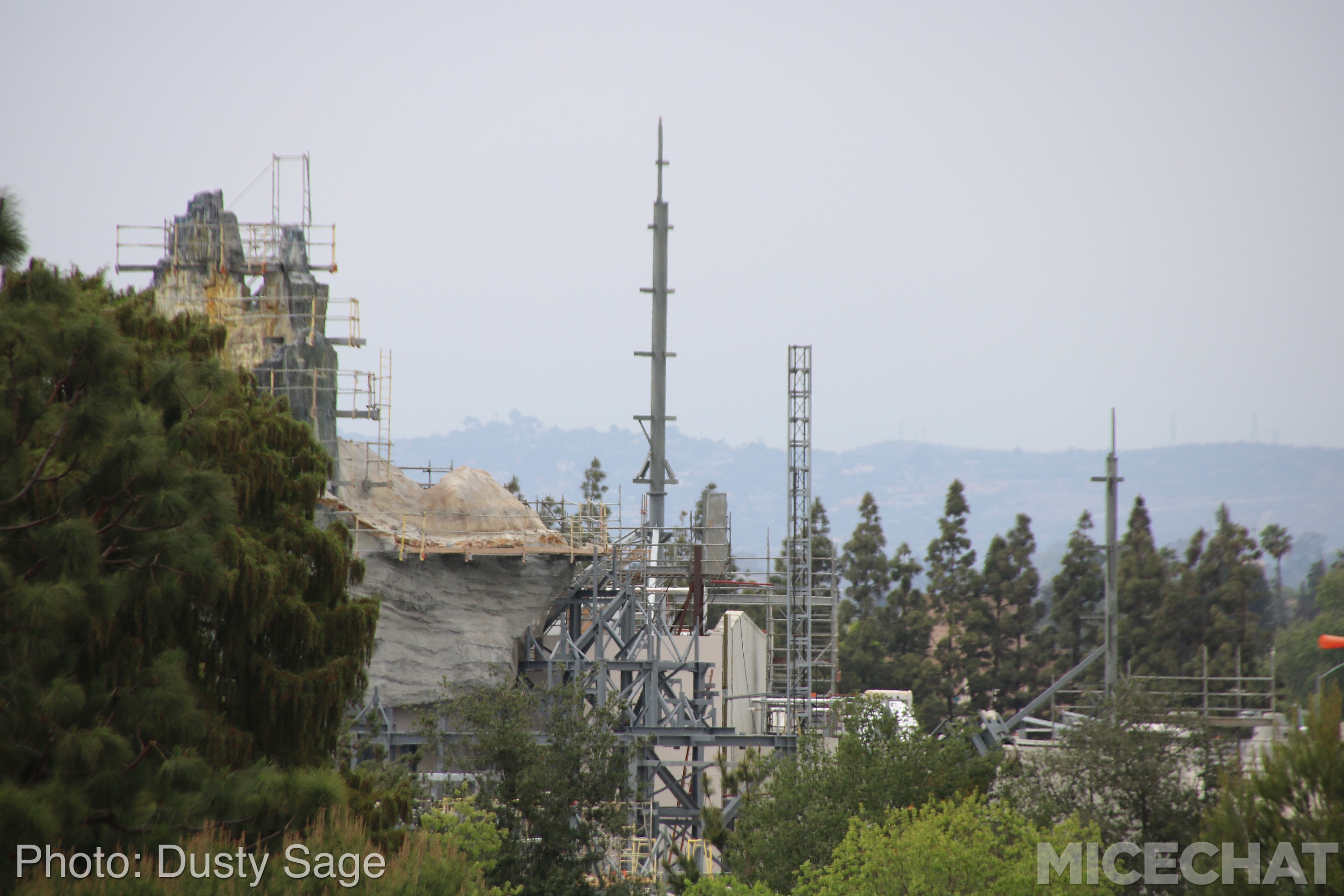 , Disneyland Update &#8211; Hideaway at the Edge of the Incredibles Universe