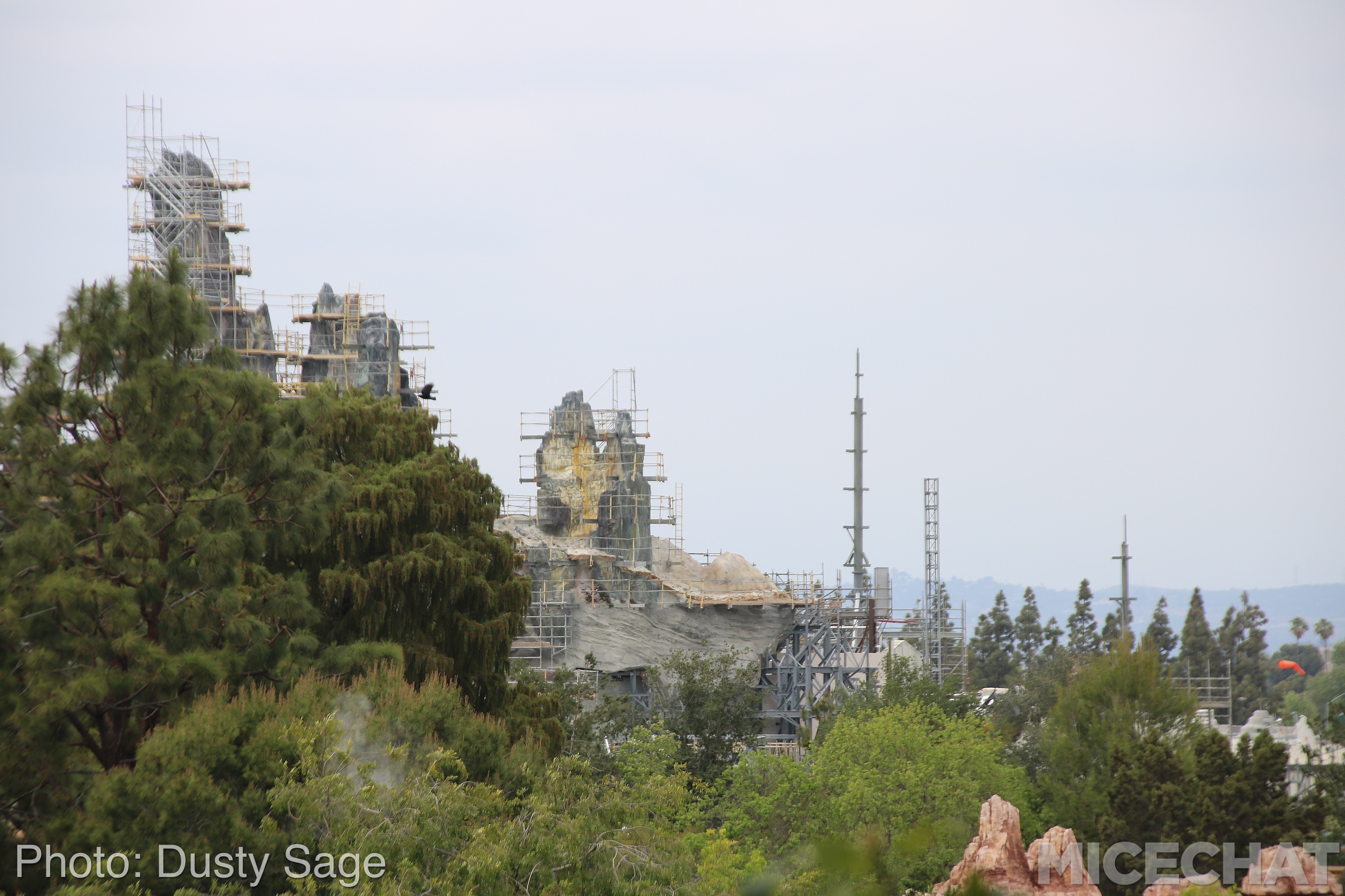 , Disneyland Update &#8211; Hideaway at the Edge of the Incredibles Universe