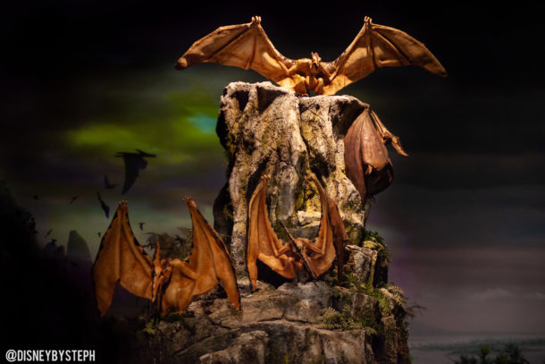 , Disneyland Update – Pirates of the Caribbean Recasts the Redhead as a Pirate Herself