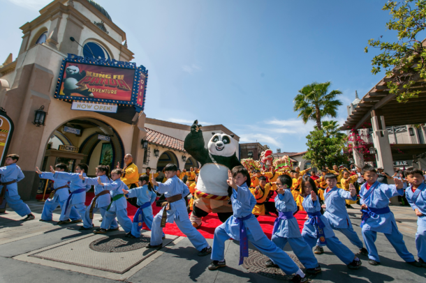 , Universal Studios Hollywood – Pandas, Potter, and Polish