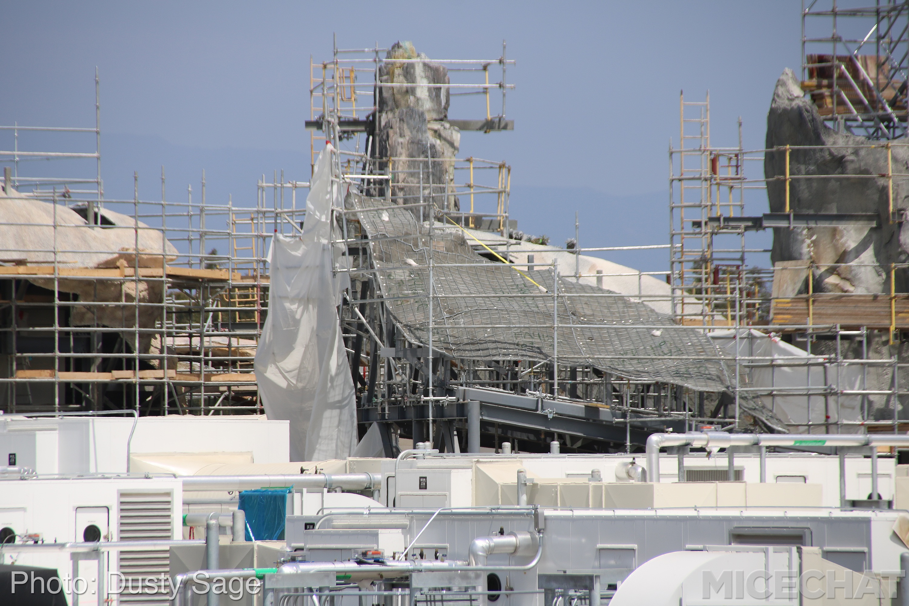, Disneyland Resort Update: Race to Pixar Pier and Beyond