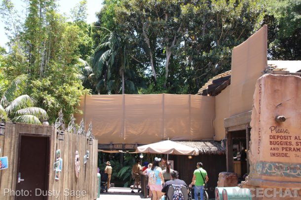 , Disneyland Update – Pirates of the Caribbean Recasts the Redhead as a Pirate Herself