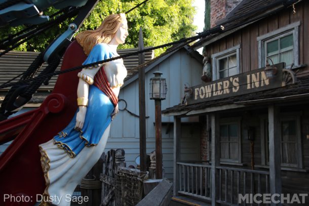 , Disneyland Update – Pirates of the Caribbean Recasts the Redhead as a Pirate Herself