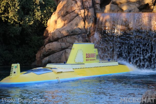 , Disneyland Update – Pirates of the Caribbean Recasts the Redhead as a Pirate Herself