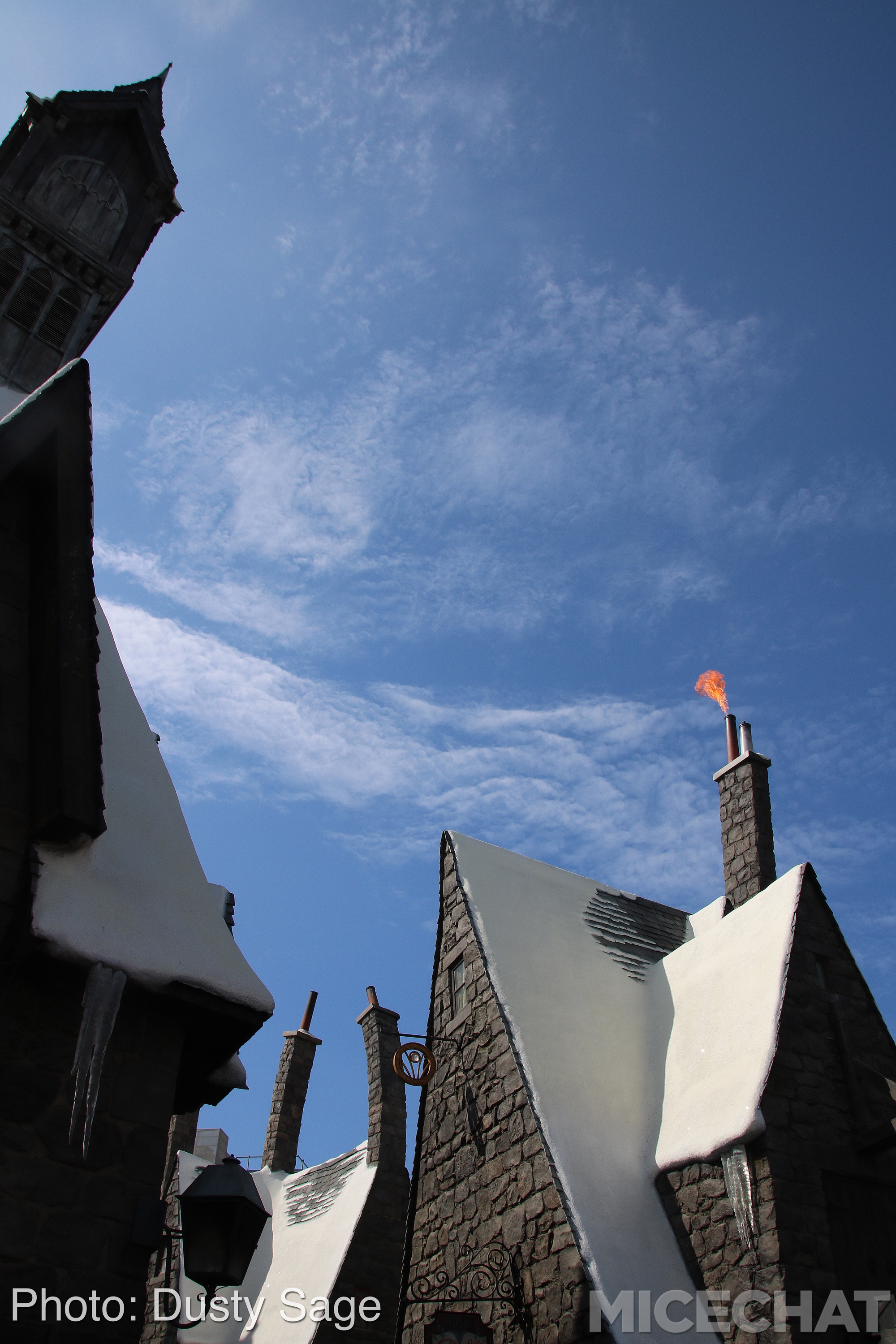 , Universal Studios Hollywood – Wizarding World Casts New Spells