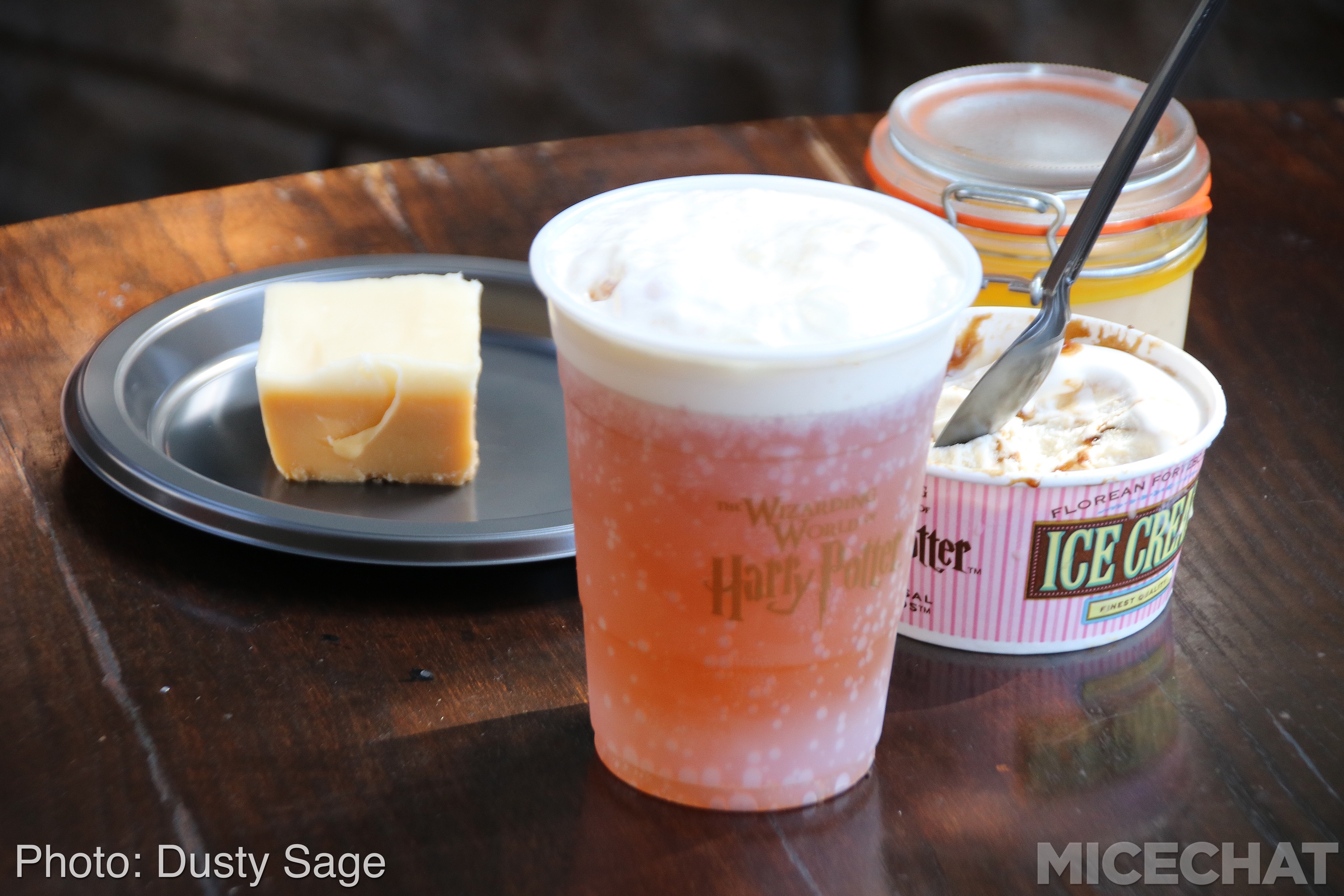 , Universal Studios Hollywood – Wizarding World Casts New Spells