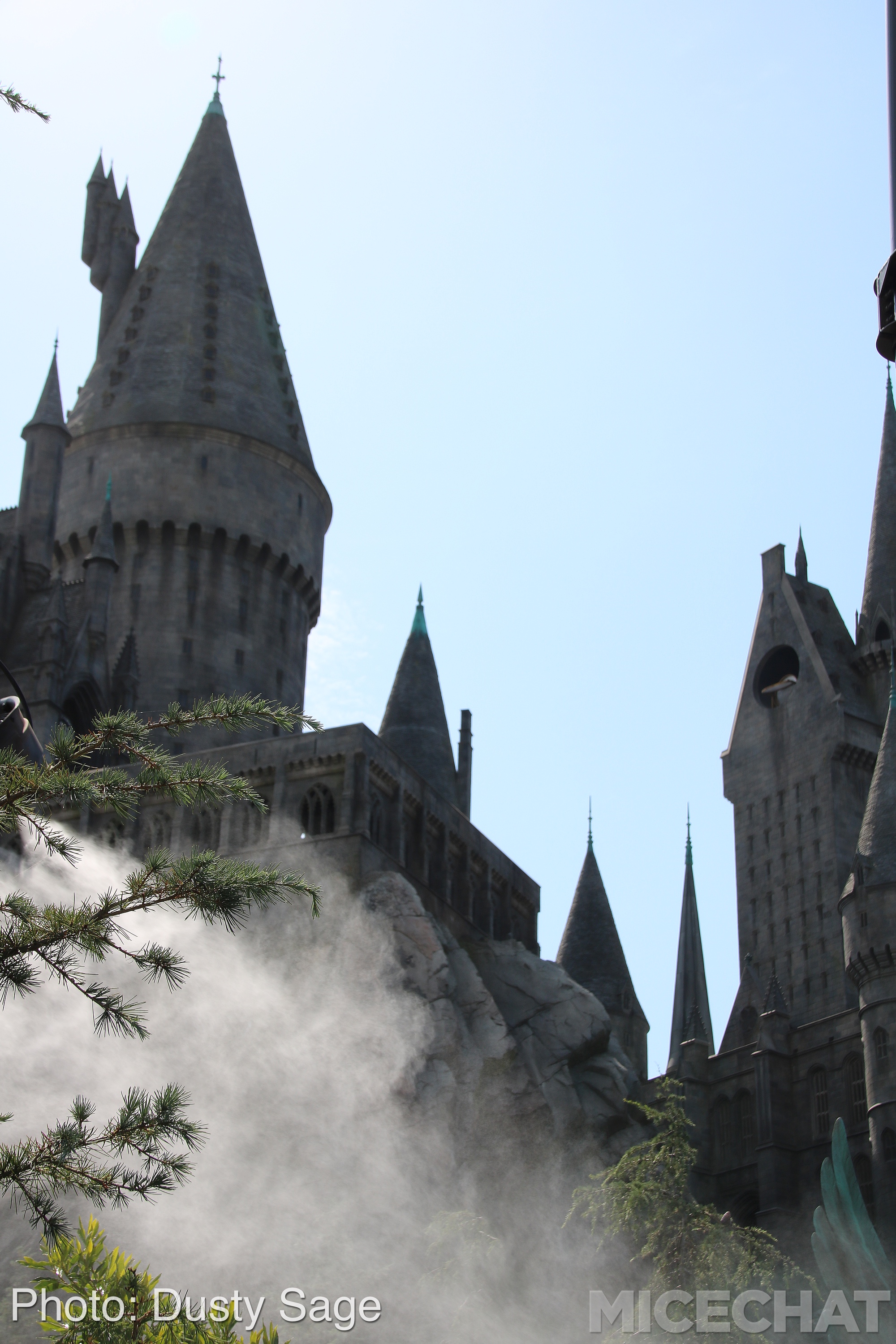 , Universal Studios Hollywood – Wizarding World Casts New Spells