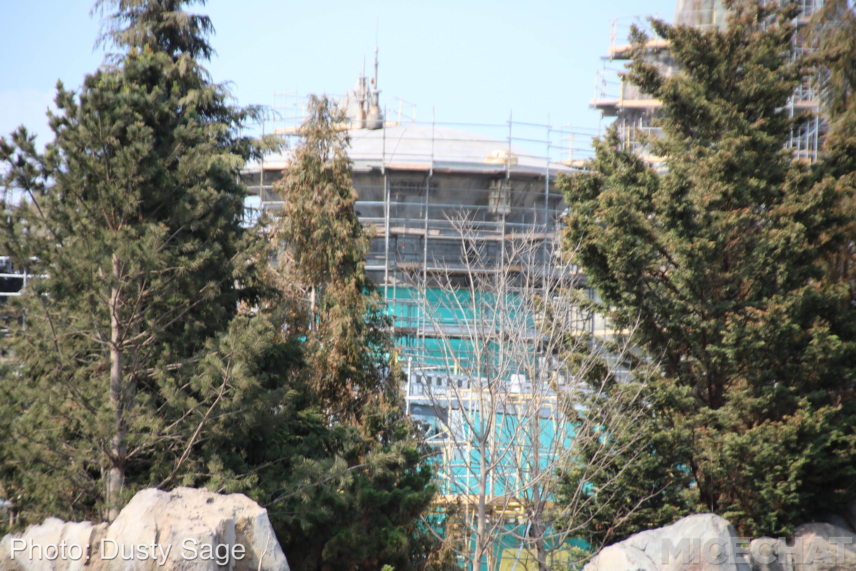 , Disneyland Update – Star Wars, Tiki & Castle Crumbles