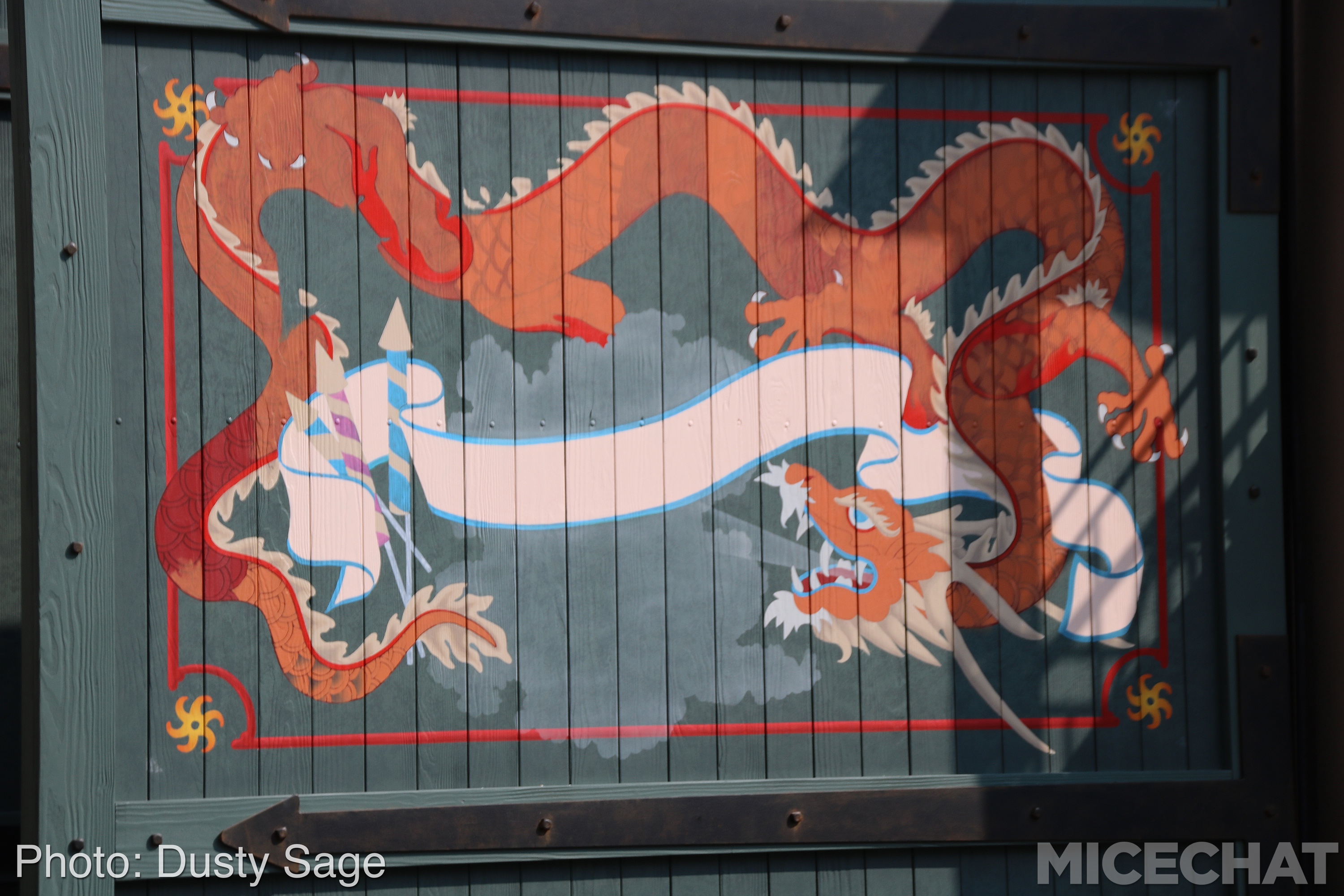 , Disneyland Update – Star Wars, Tiki & Castle Crumbles