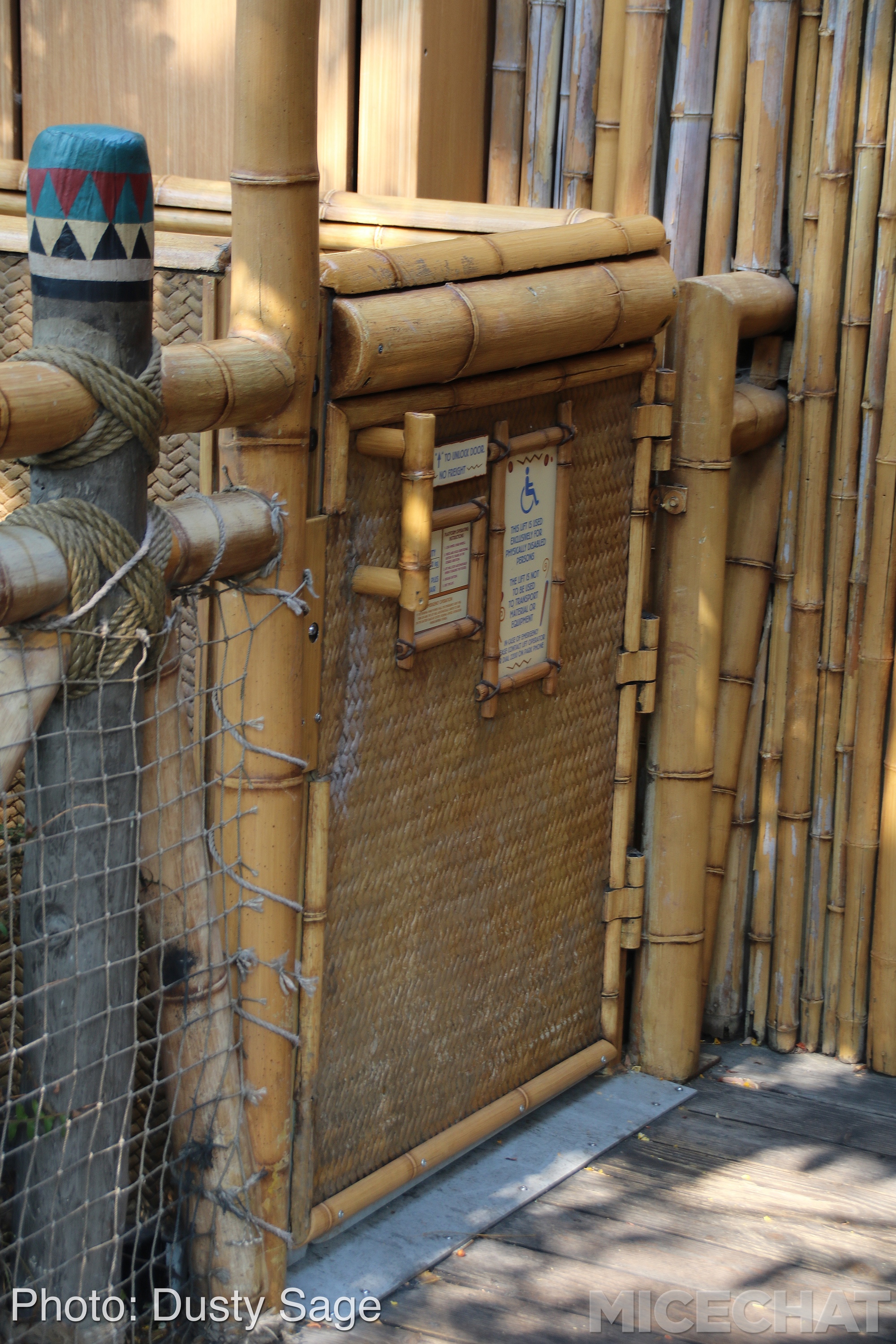 , Disneyland Update – Star Wars, Tiki & Castle Crumbles