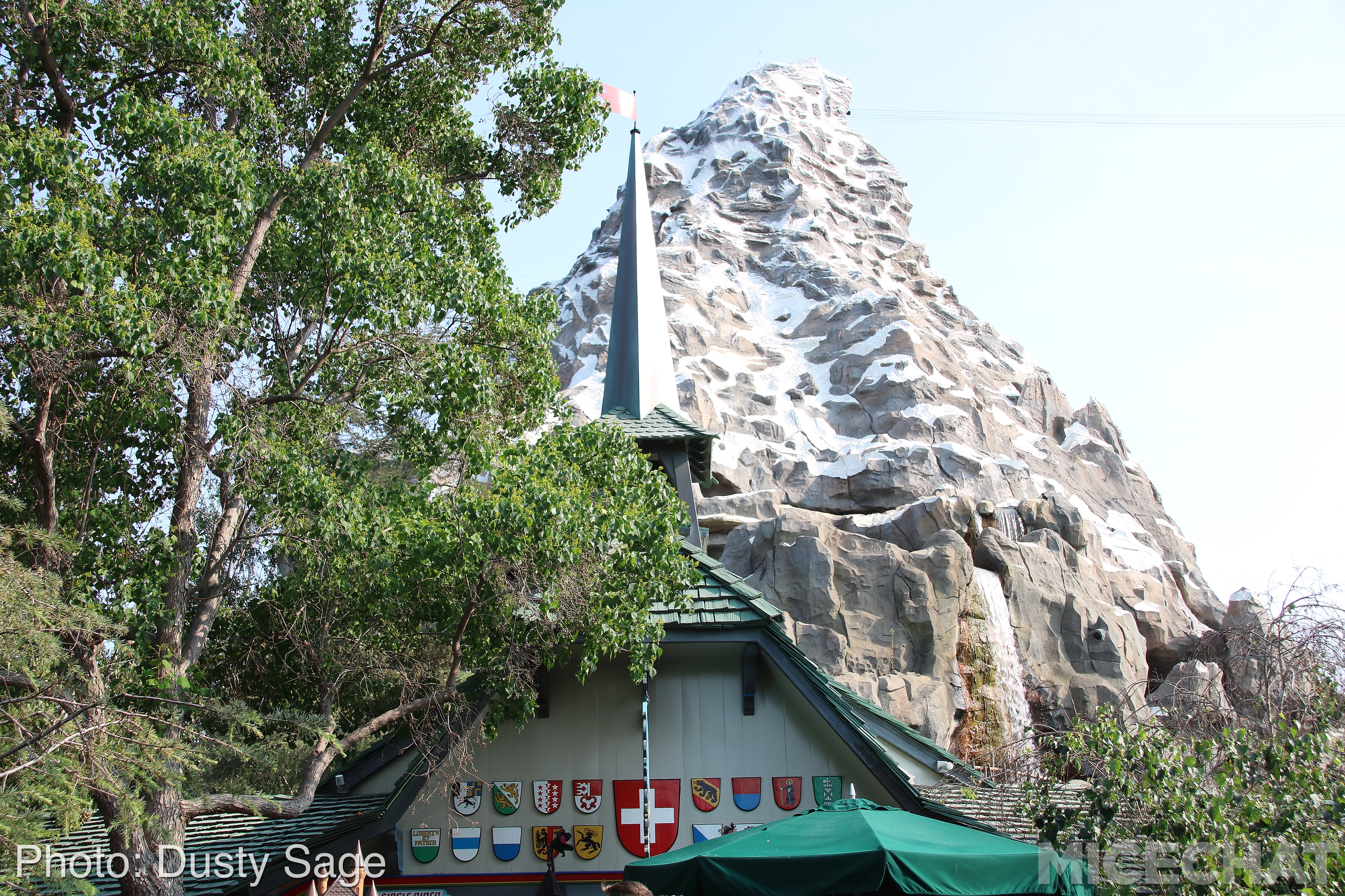 , Disneyland Update – Star Wars, Tiki & Castle Crumbles
