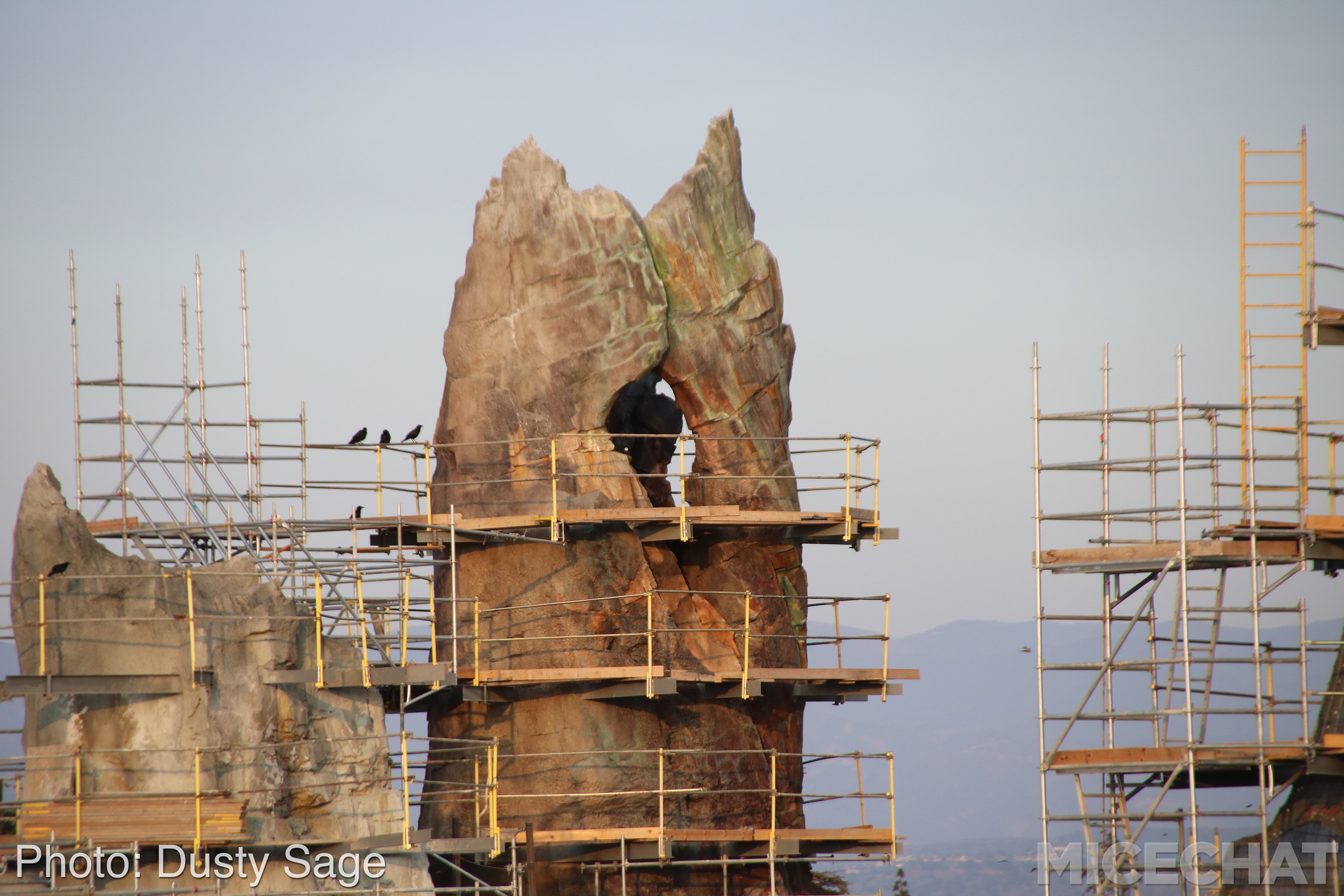 , Disneyland Update – Star Wars, Tiki & Castle Crumbles