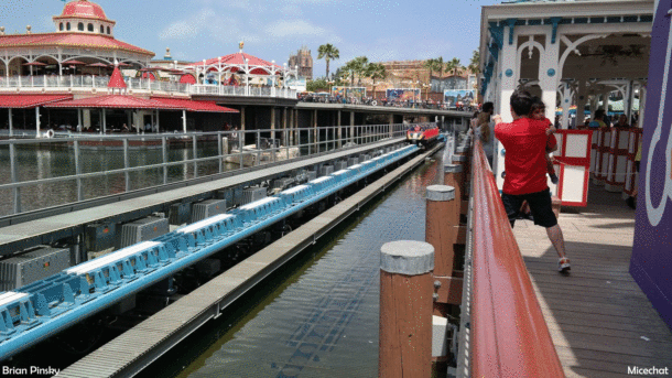 , Disneyland Resort Photo Update: Problems in Paradise