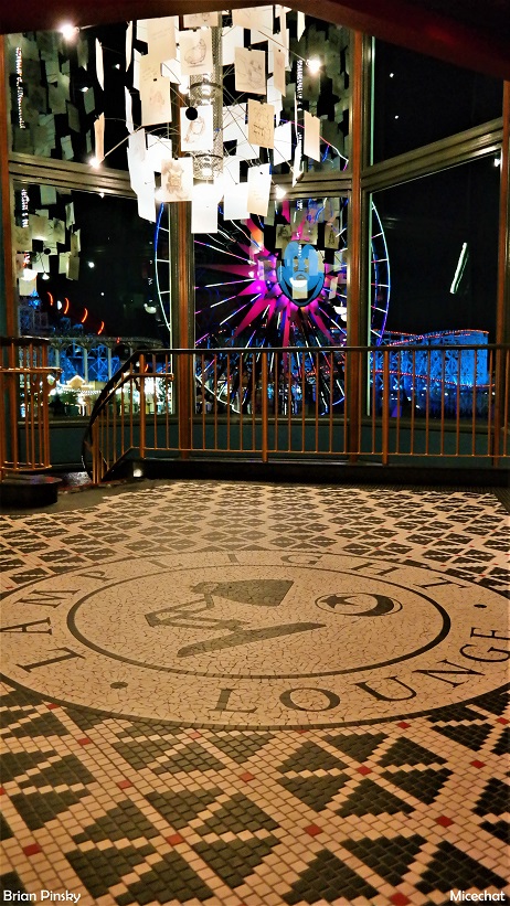, Disneyland Resort Photo Update: Problems in Paradise