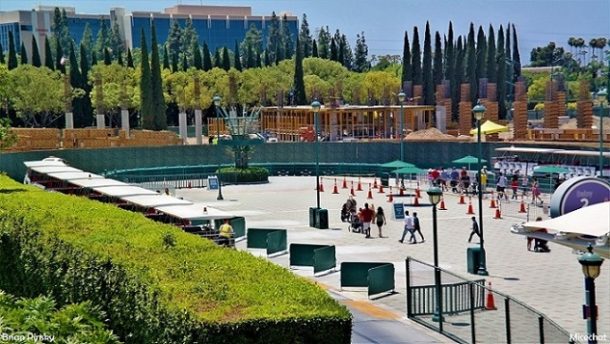 , Disneyland Resort Photo Update: Problems in Paradise