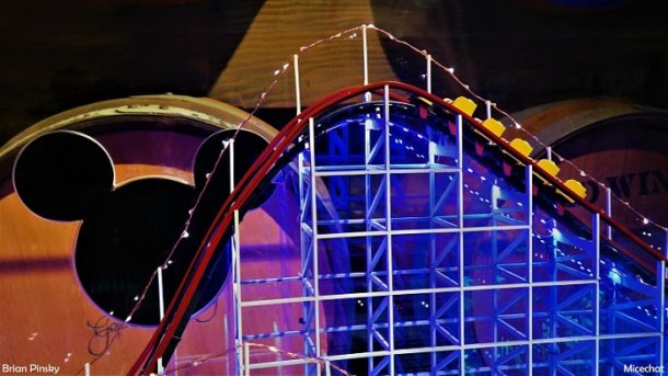 , Disneyland Resort Photo Update: Problems in Paradise