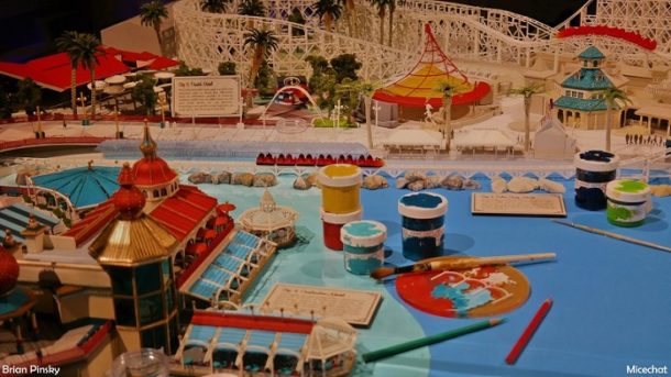 , Disneyland Resort Photo Update: Problems in Paradise