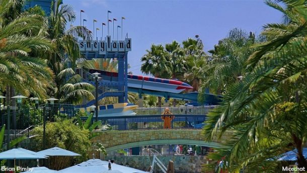 , Disneyland Resort Photo Update: Problems in Paradise
