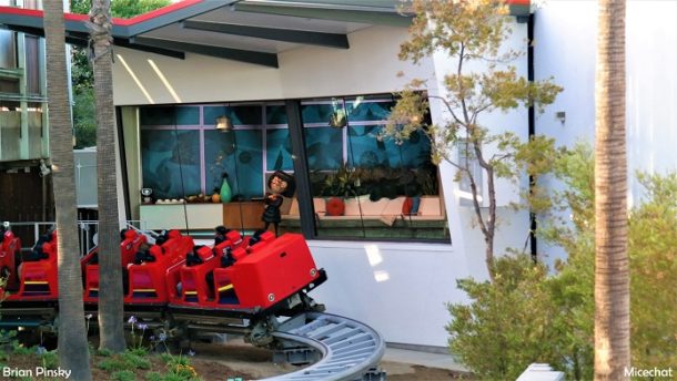 , Disneyland Resort Photo Update: Problems in Paradise